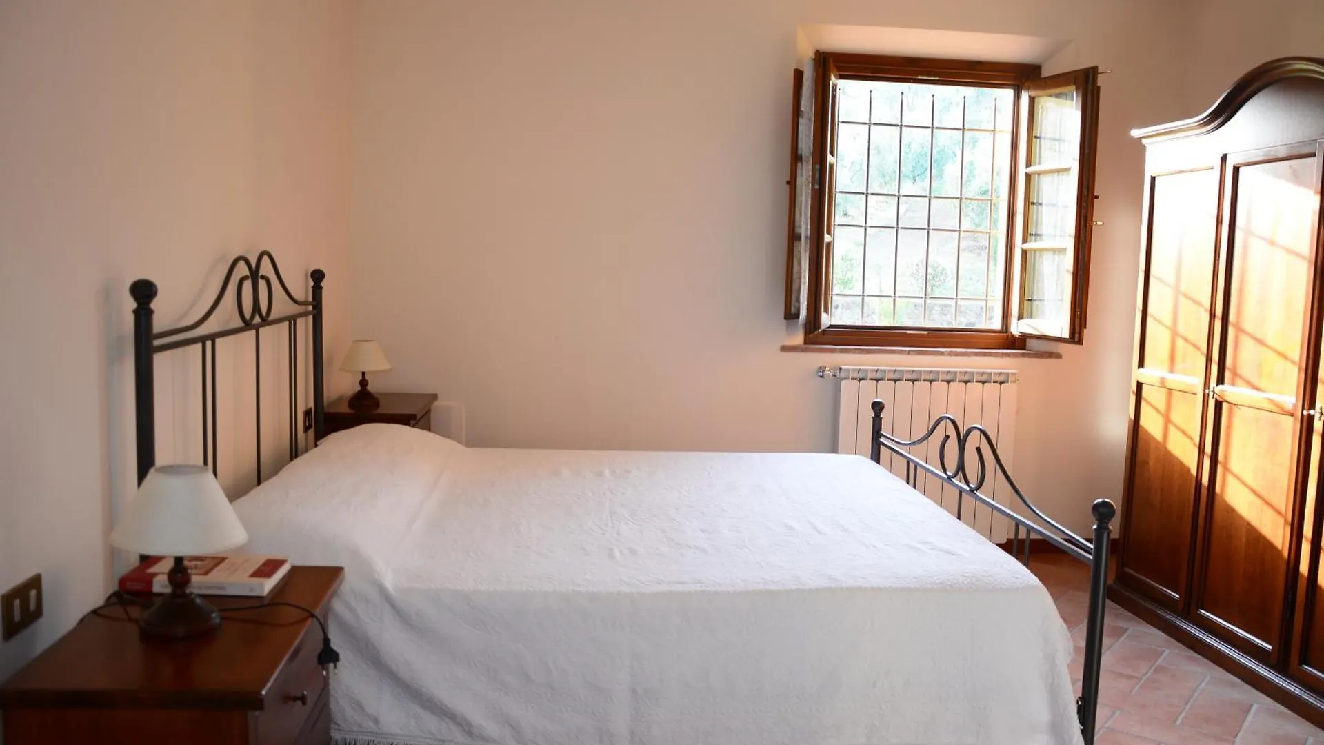 Agroturismo Agriturismo Podere Casalone Limite Italia